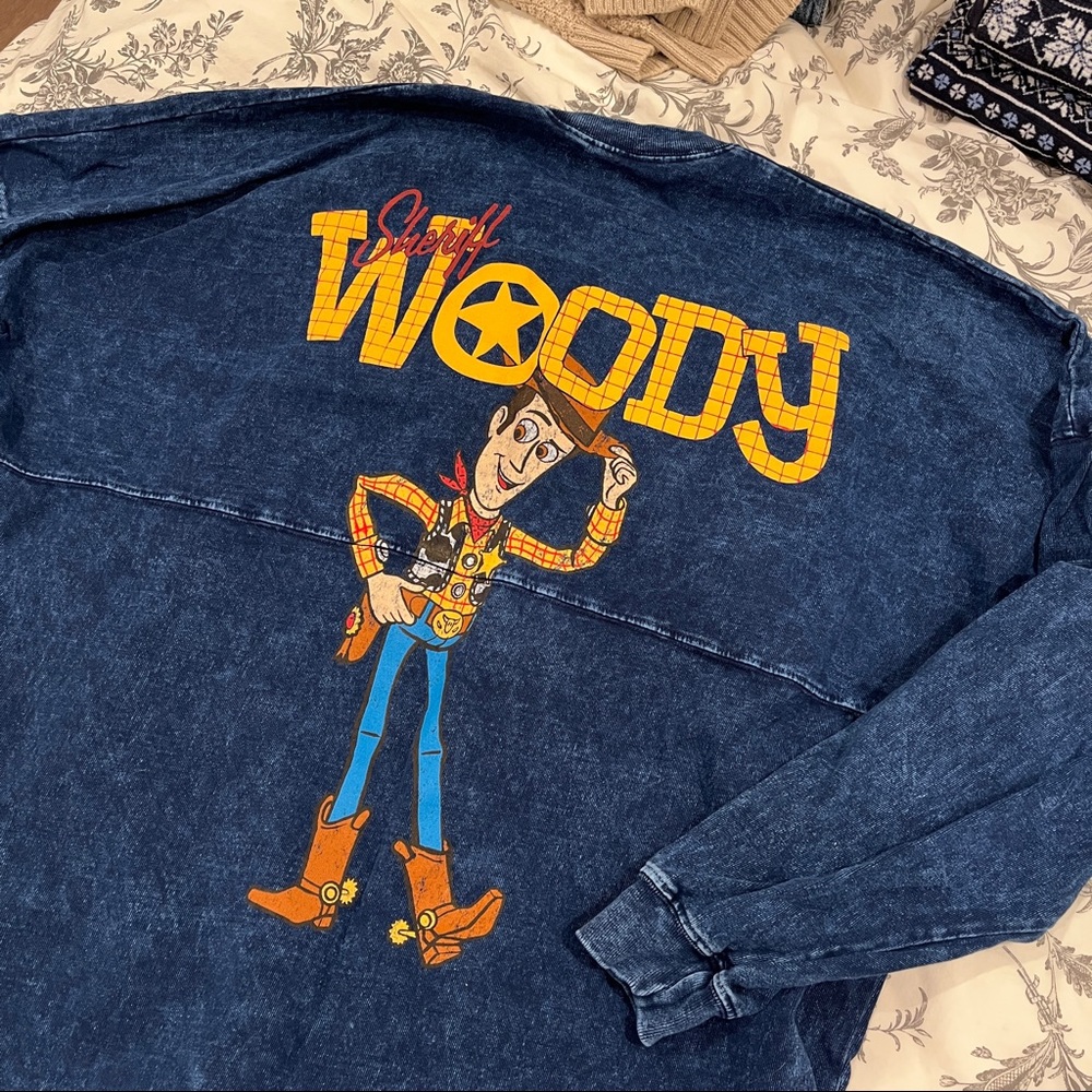 Disneyland authentic Woody denim long sleeve sweatshirt size L unisex